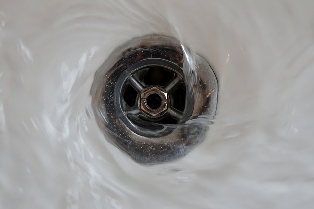 odtokový ventil u sprchy